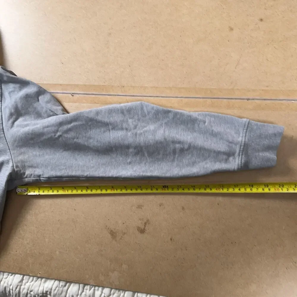 Patagonia Sweater Mens L Gray Pullover Hooded Pockets Graphic Organic Cotton